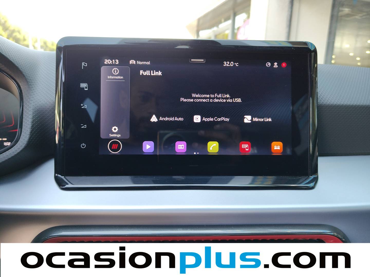 Extras y acabados del Seat Arona Seat Arona 1.0 TSI FR XM DSG (110 CV)