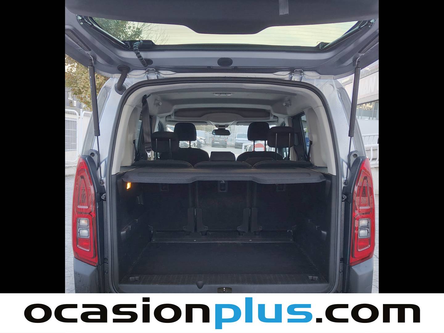 Foto Citroën Berlingo Citroen Berlingo BlueHDi 130 S&S Talla M Shine (130 CV)