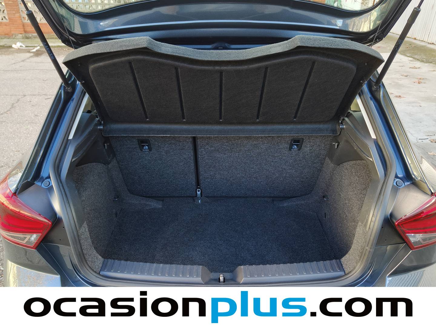 Foto Seat Ibiza SEAT Ibiza 1.0 MPI S&S Style XM (80 CV)