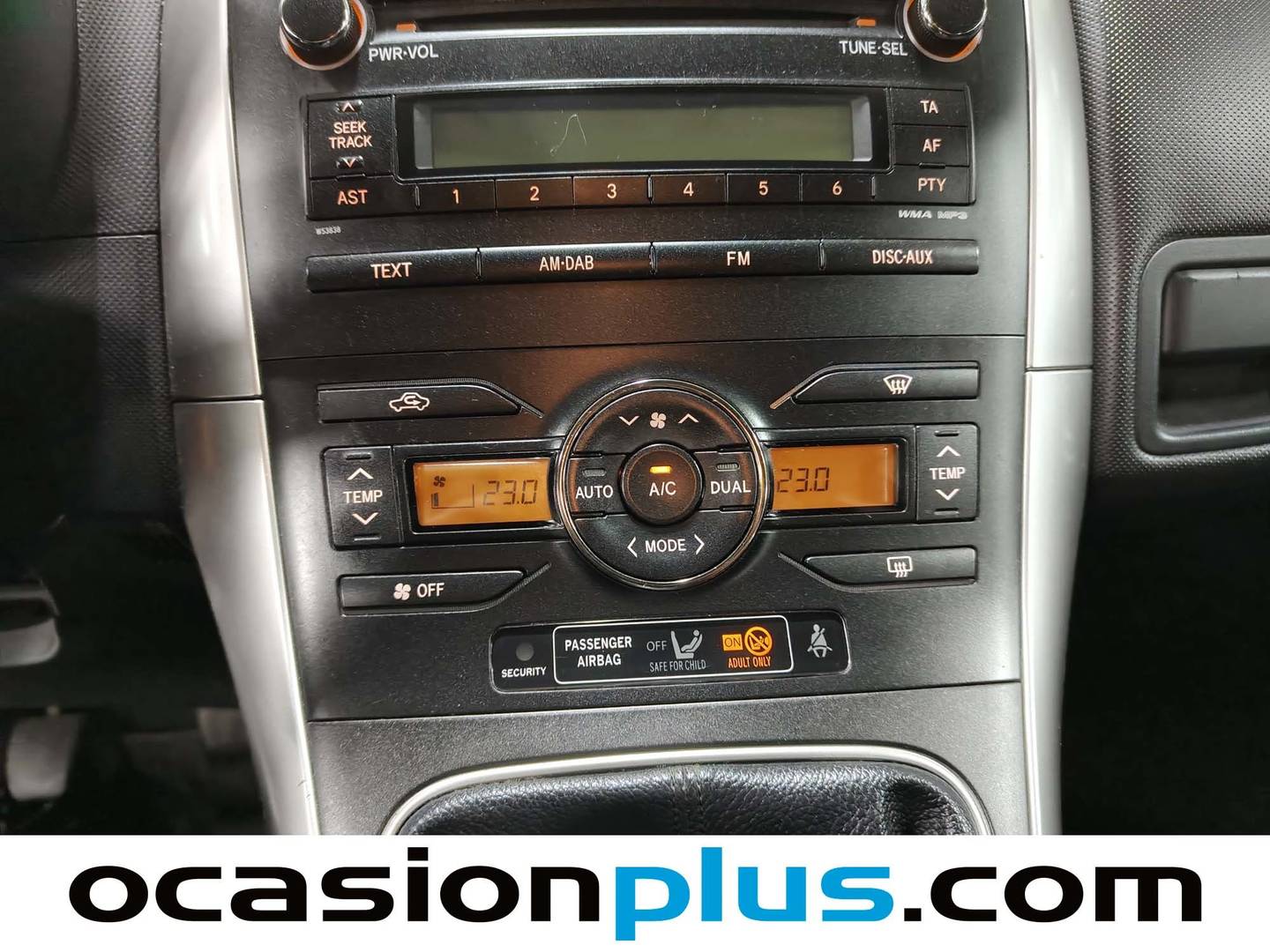 Foto Toyota Auris Toyota Auris 1.4 D-4D Active (90 CV)