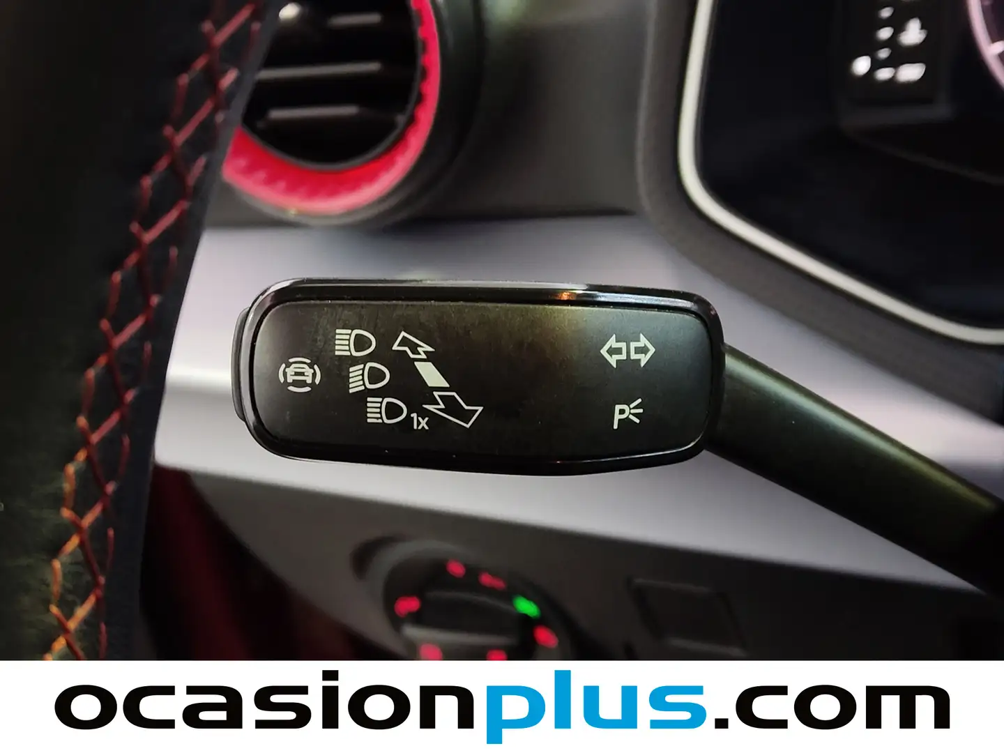 Foto Seat Arona SEAT Arona 1.5 TSI S&S FR XL DSG (150 CV)