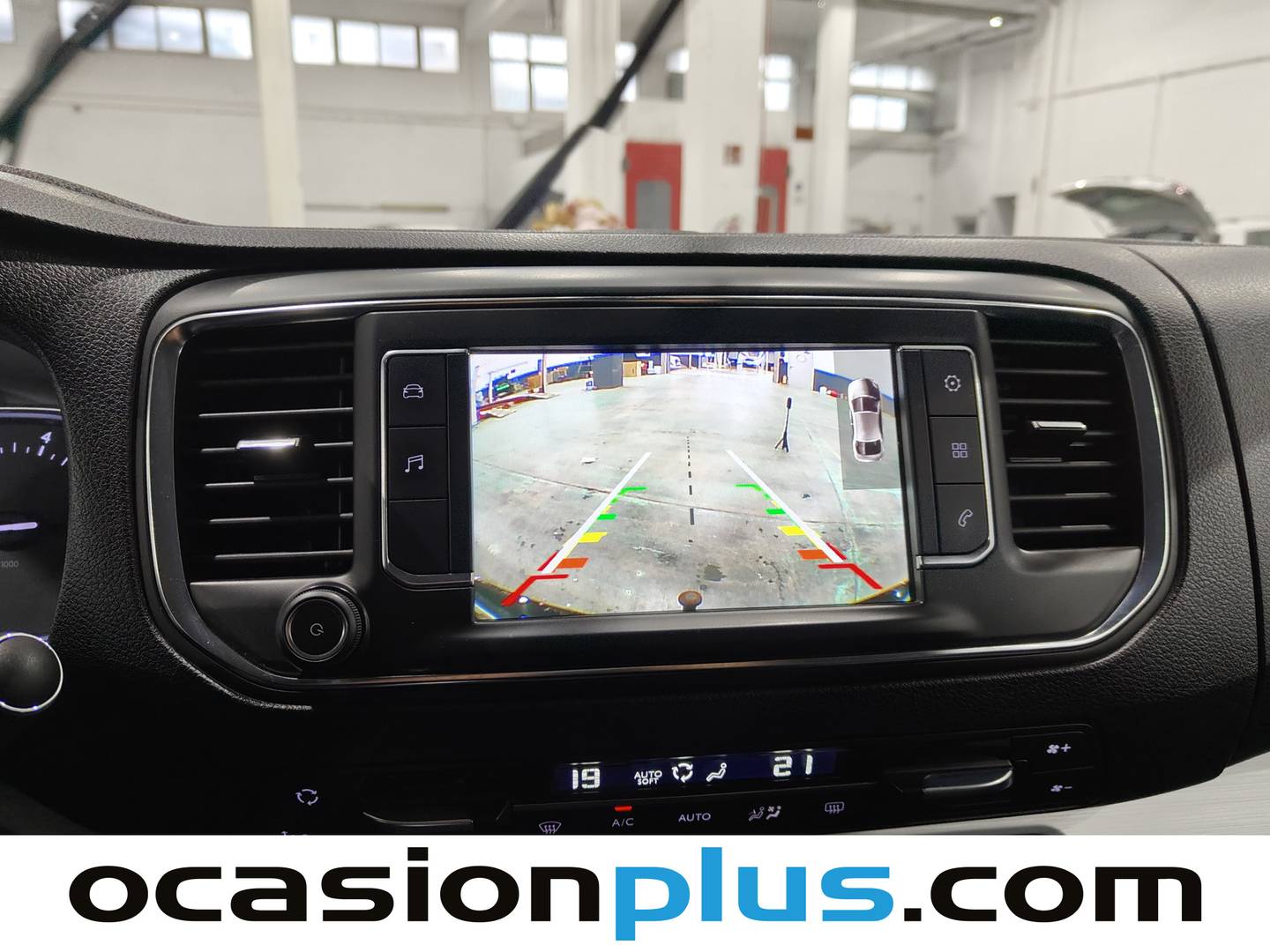 Equipamiento del Citroën Spacetourer Citroën Spacetourer BlueHDi 150 Talla M Business Lounge (150 CV) 7 Plazas