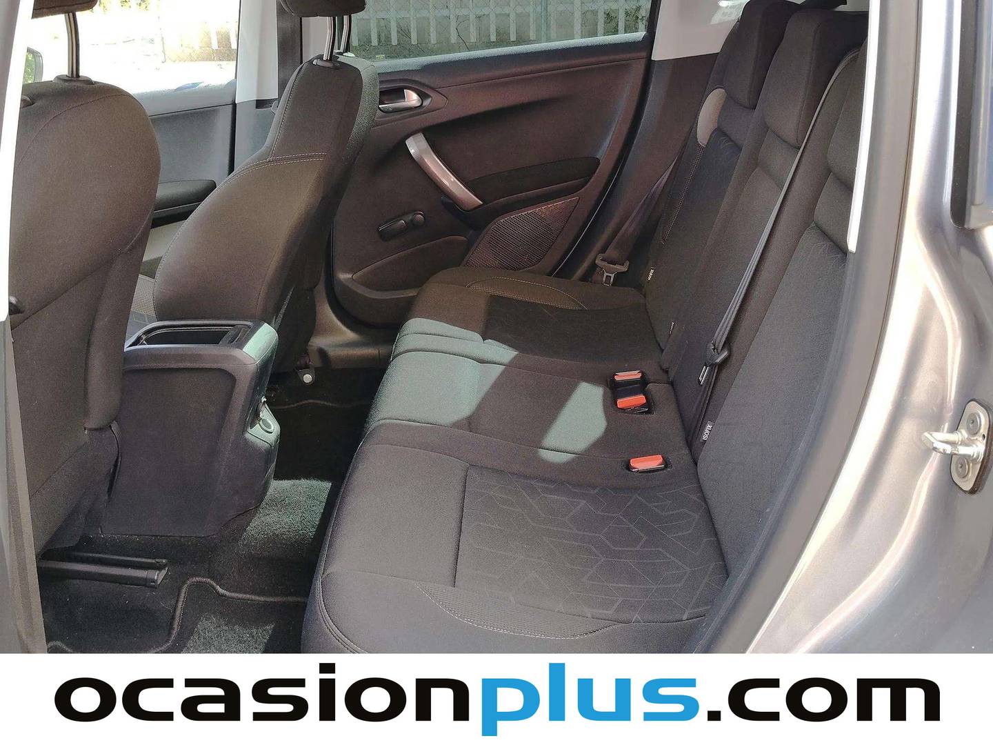 Foto asientos traseros Peugeot 2008 Peugeot 2008 PureTech 82 Active (82 CV)