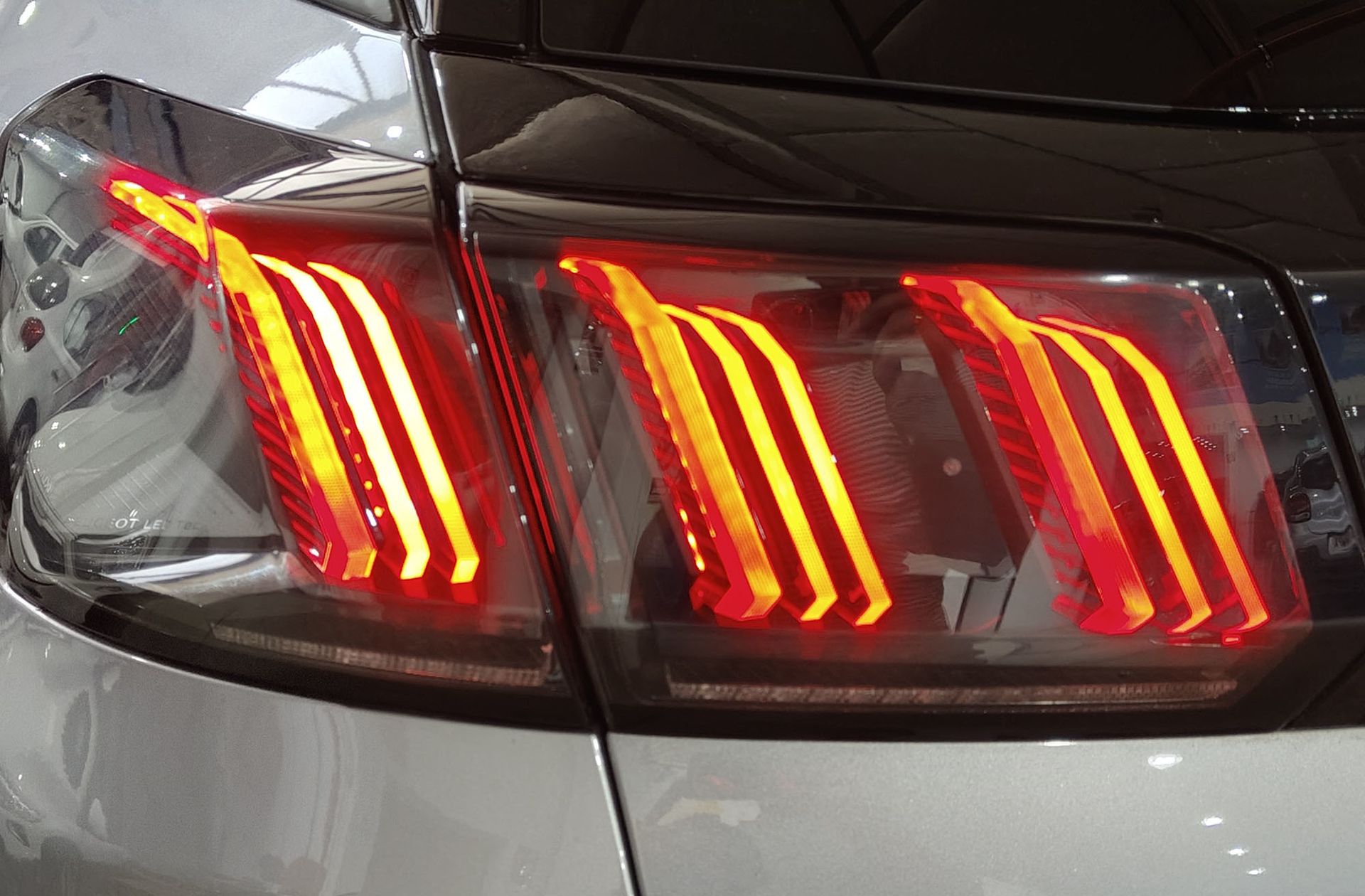 Peugeot 3008 136 Allure Pack eDCS6 - foto 16