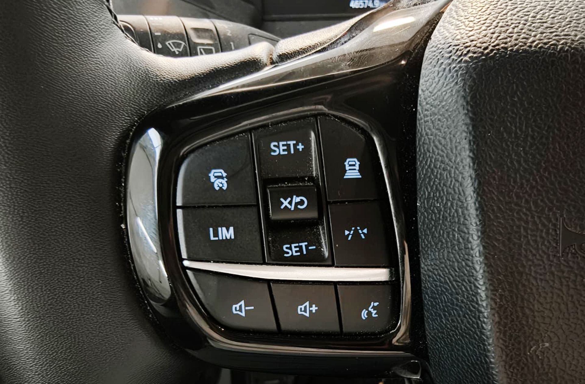 Ford Tourneo Custom 2.0 EcoBlue L1 Titanium X 8 plazas - foto 28