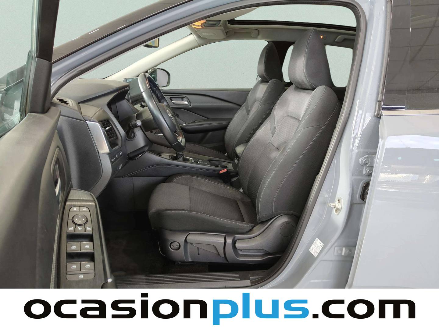 Foto asientos delanteros Nissan QASHQAI Nissan Qashqai DIG-T 140 mHEV N-Connecta 4x2 (140 CV)
