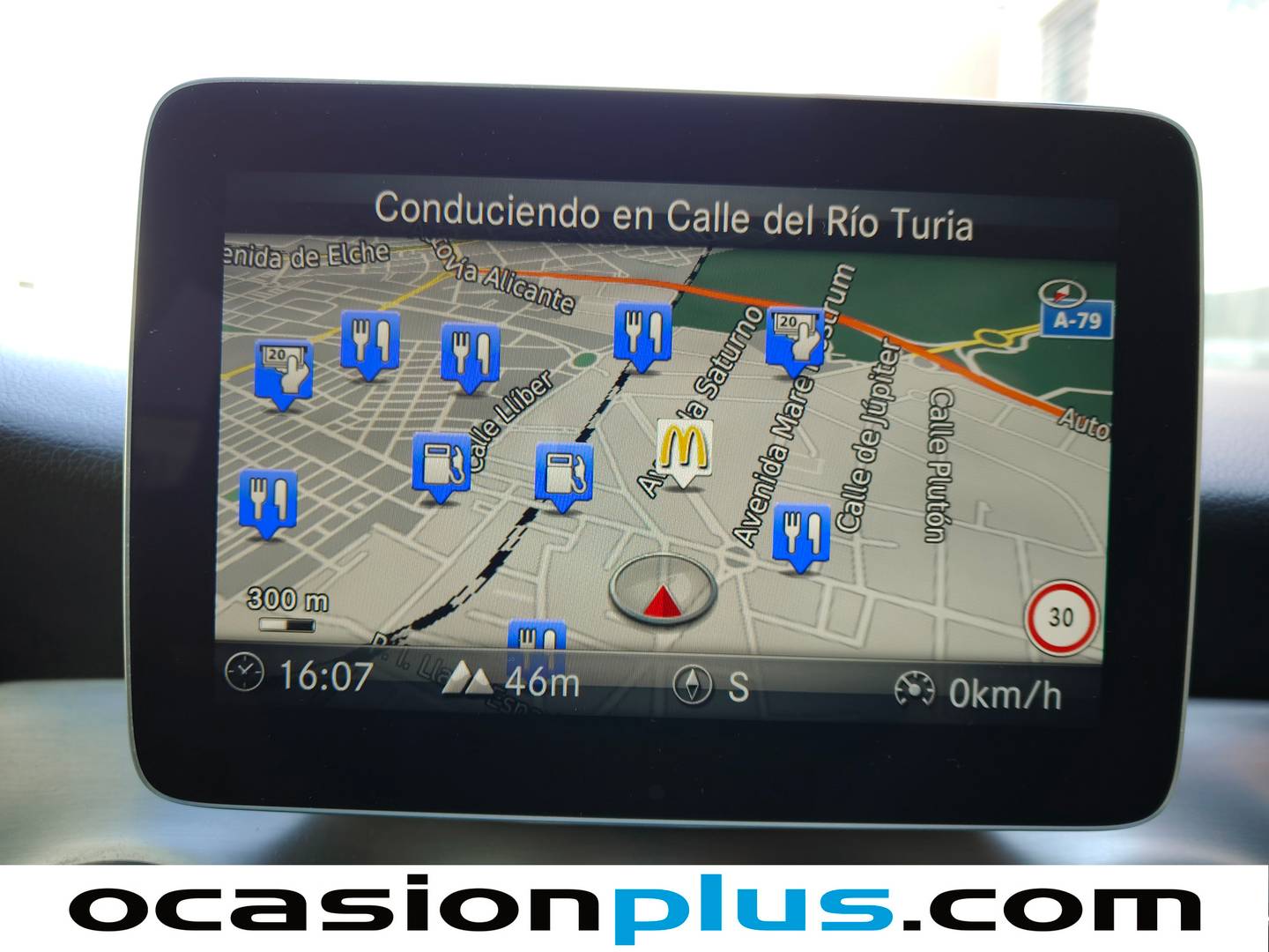 Extras del Mercedes GLA Mercedes-Benz GLA 200 d (136 CV) Pack AMG