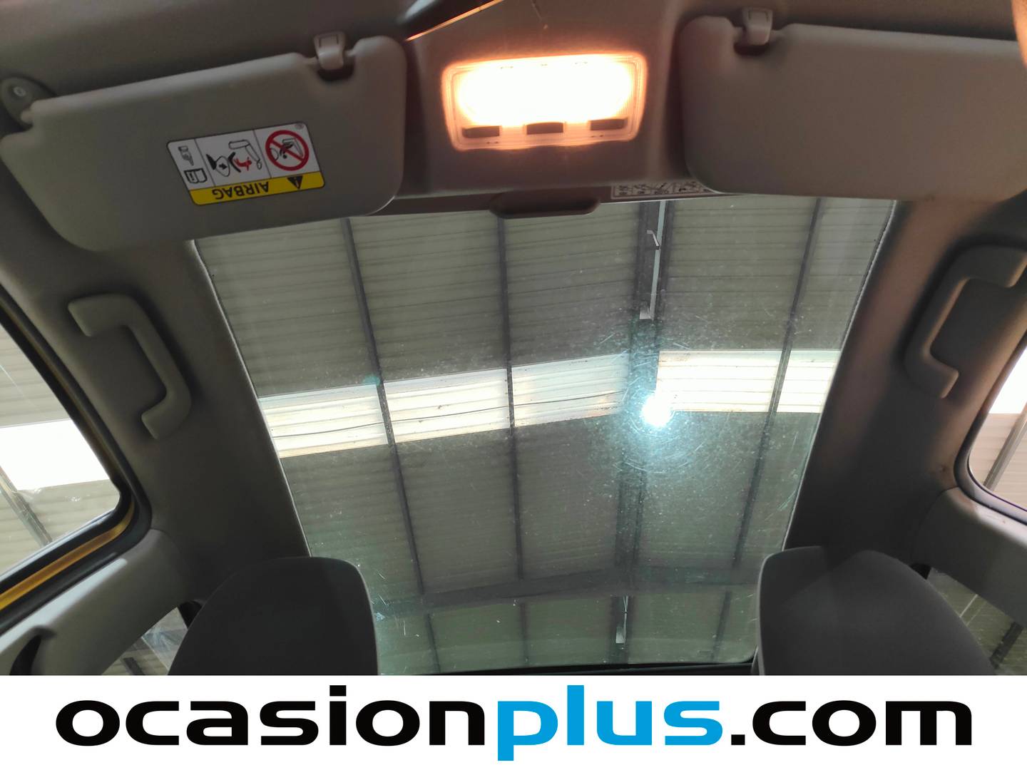 Extras y acabados del Toyota Yaris Toyota Yaris 1.5 100H Feel 20 Aniversario (100 CV)