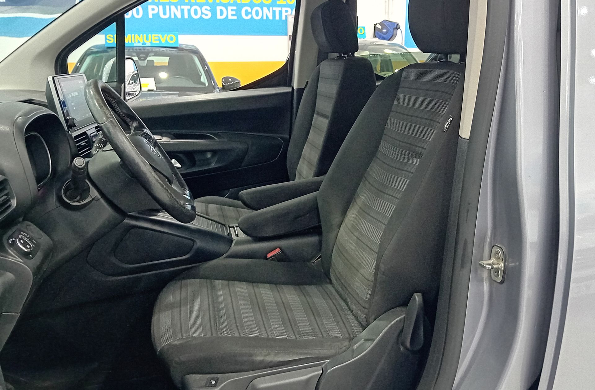Opel Combo 1.5 TD Selective XL - foto 8