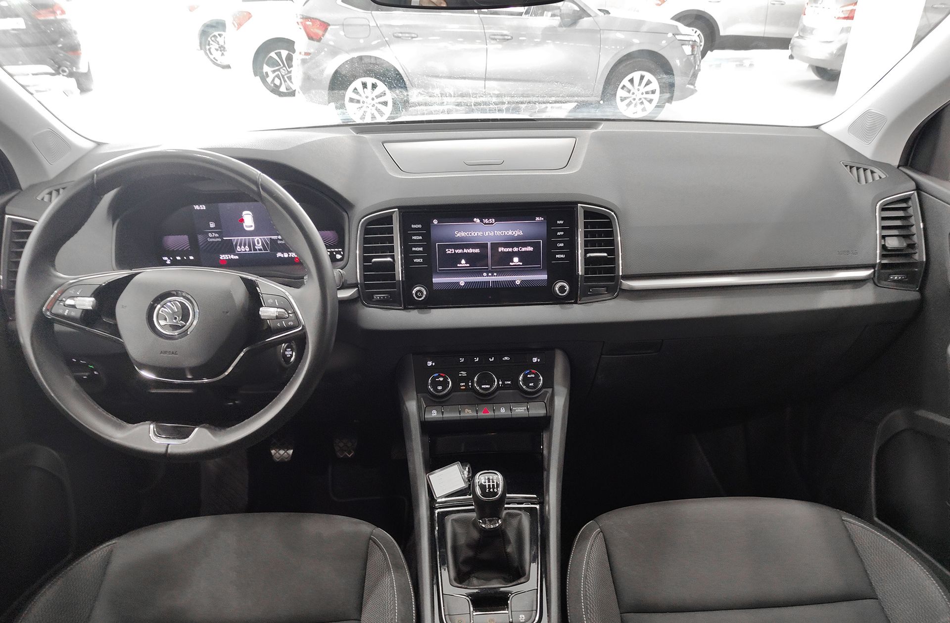 Škoda Karoq 2.0 TDI Selection - foto 8
