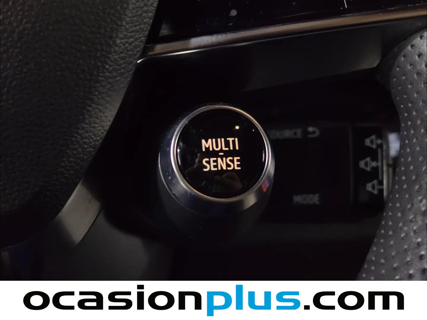 Foto Renault Espace Renault Espace E-Tech 200 full hybrid Iconic (200 CV) 7 Plazas