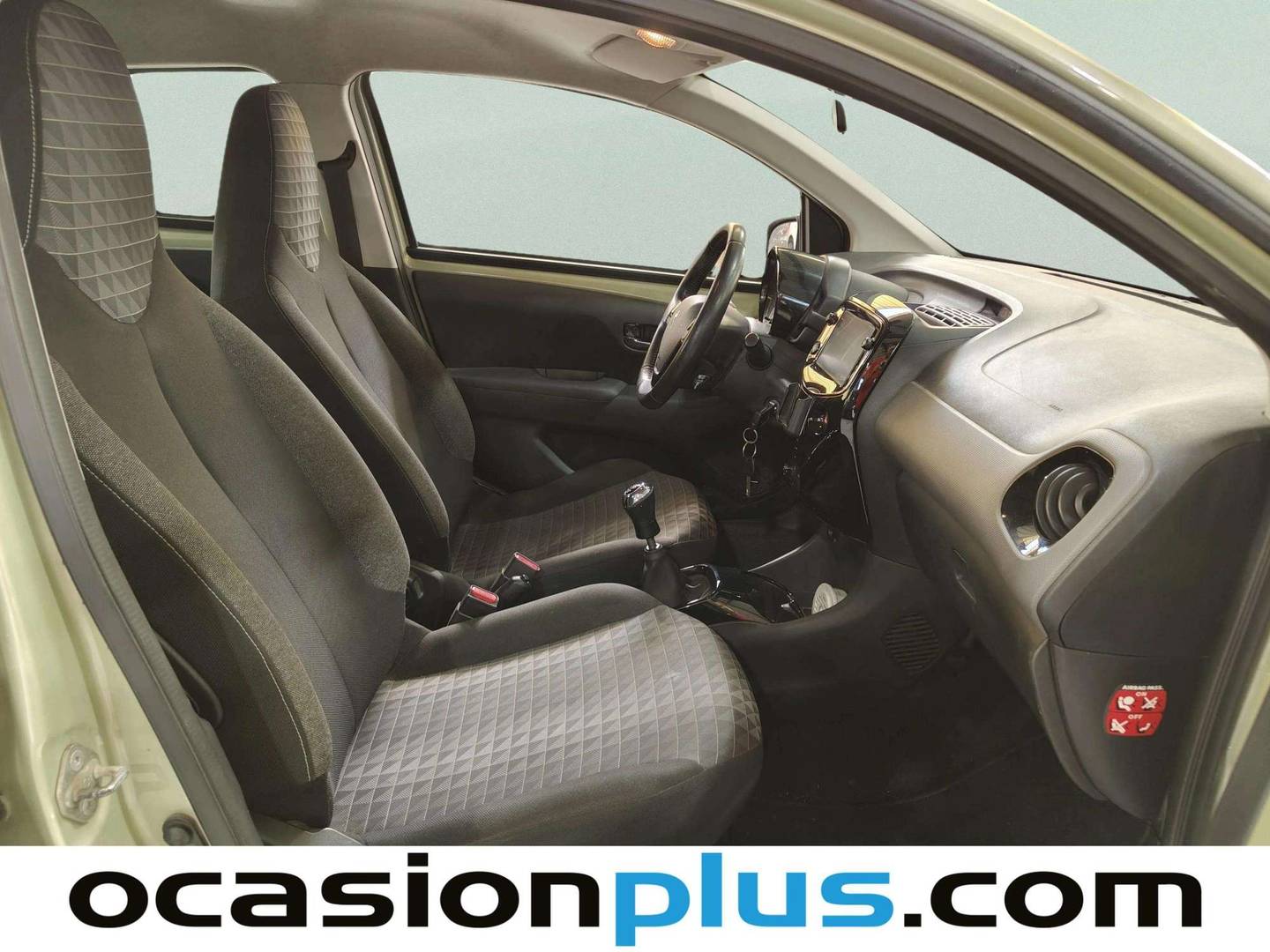 Peugeot 108 Peugeot 108 VTi Allure (72 CV) gasolina