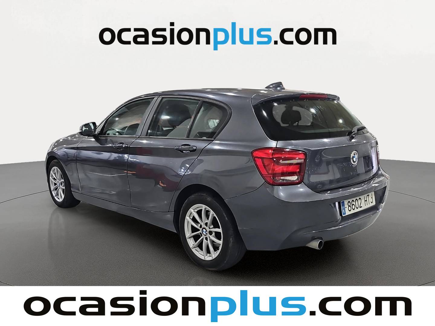 Foto trasera BMW Serie 1 BMW Serie 1 116d (116 CV) derecha