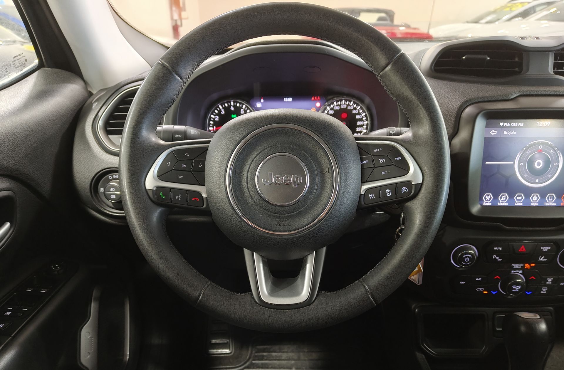 Jeep Renegade eHybrid 1.5 Limited ATX - foto 19
