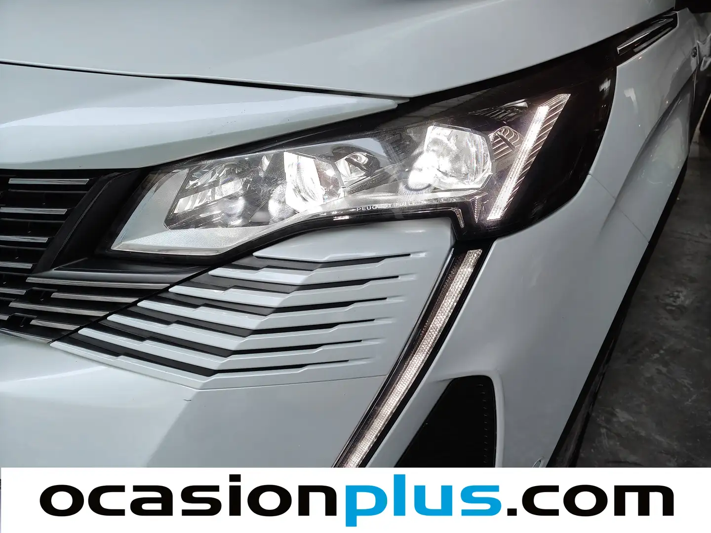 Foto Peugeot 3008 Peugeot 3008 PureTech 130 S&S GT (130 CV)