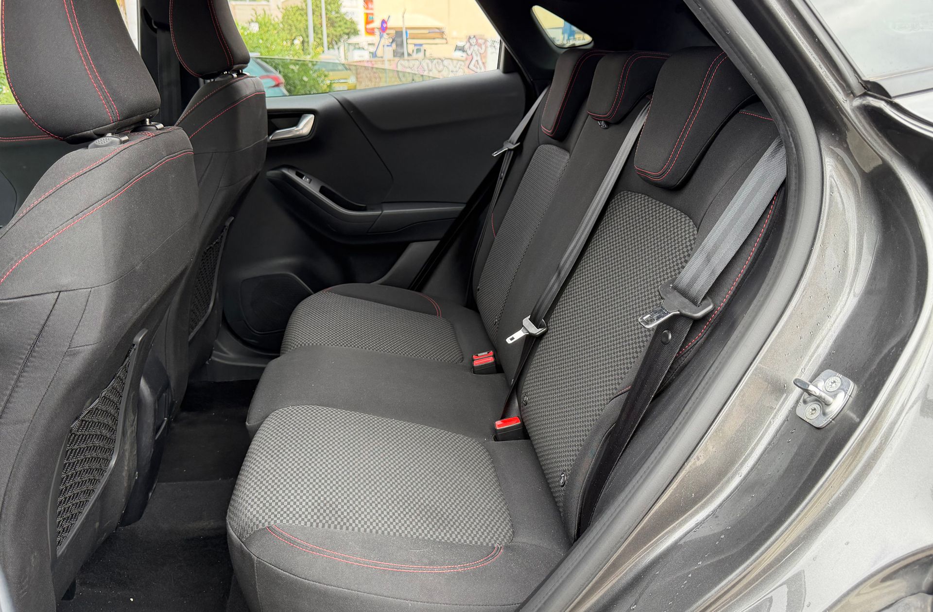 Ford Puma 1.0 EcoBoost MHEV ST-Line Design - foto 13