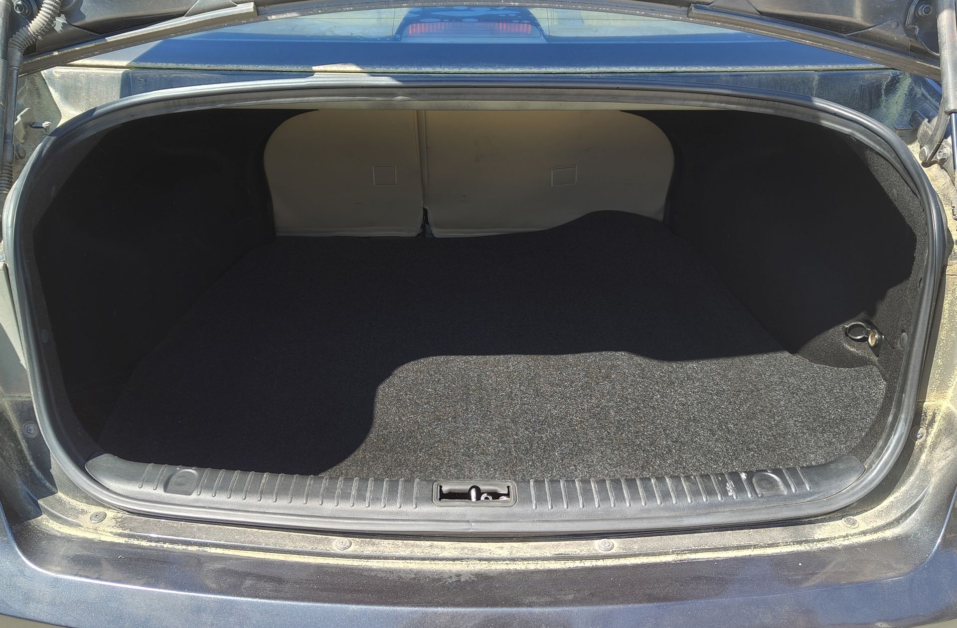 Hyundai Sonata 2.0 CRDi VGT Comfort - foto 12