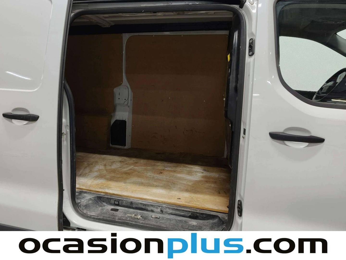 Foto asientos traseros Fiat Scudo Fiat Scudo Furgon 1.5 Bluehdi L2 (120 CV)
