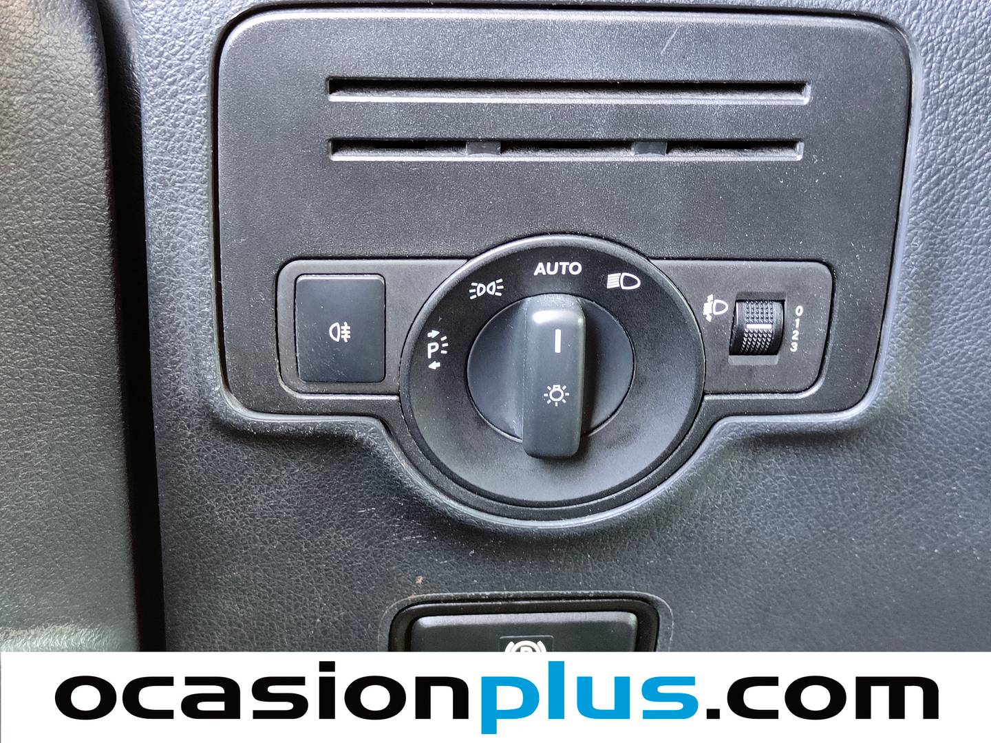 Accesorios del Mercedes Vito Mercedes Vito Combi 114 CDI Tourer Base Larga (136 CV) Camperizada