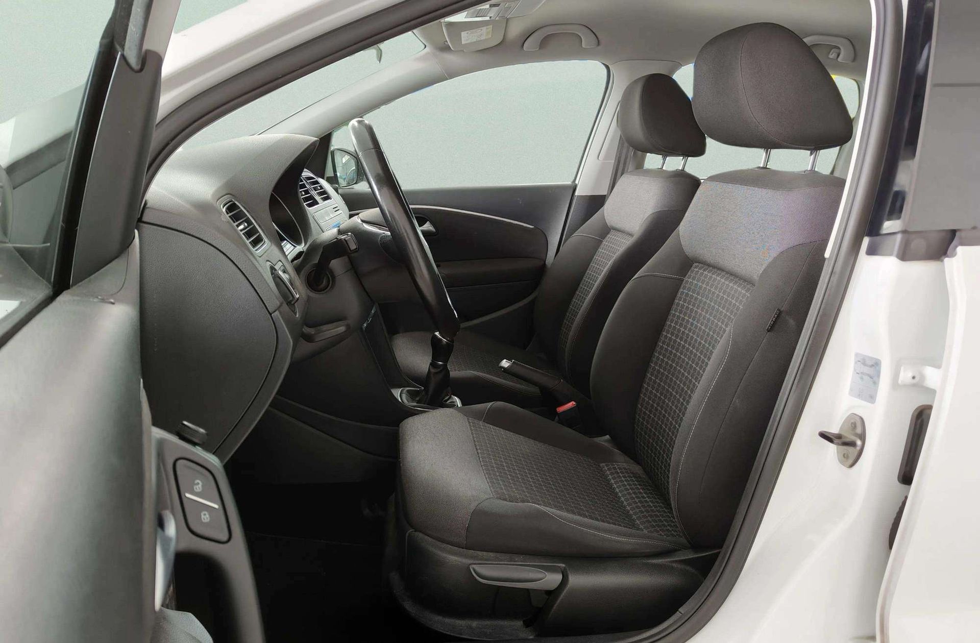 Volkswagen Polo Advance 1.4 TDI BMT - foto 8