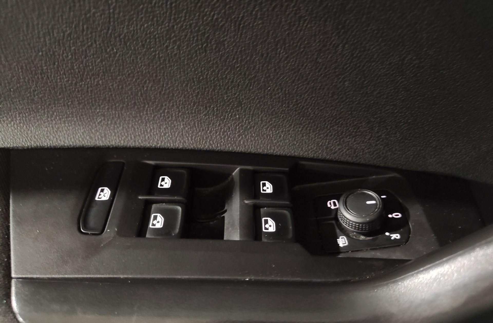 Volkswagen Taigo Life 1.0 TSI - foto 34