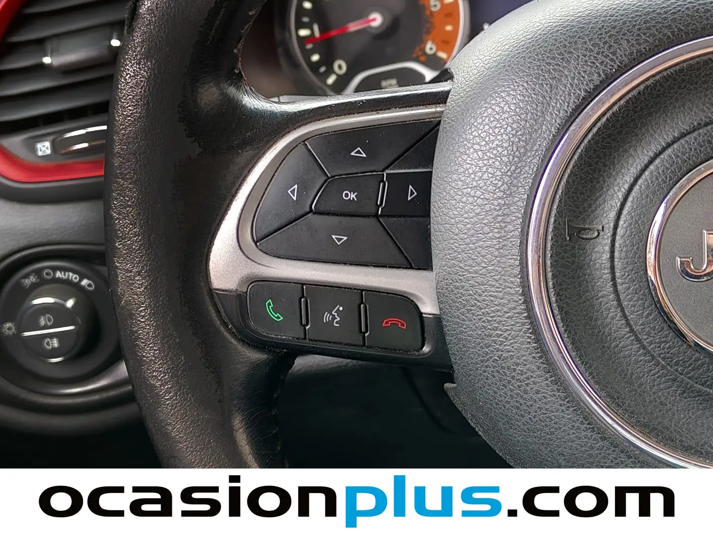 Foto Jeep Renegade Jeep Renegade 2.0 Multijet Trailhawk 4x4 AD Low Auto (170 CV)