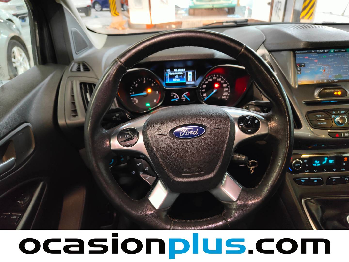 Foto Ford Tourneo Connect Ford Tourneo Connect 1.5 TDCI S&S Titanium  (120 CV)