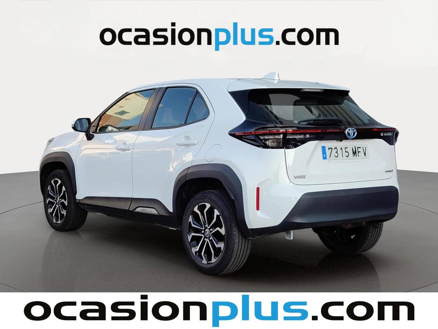Foto trasera Toyota Yaris Cross Toyota Yaris Cross 120H Active Tech (116 CV) izquierda