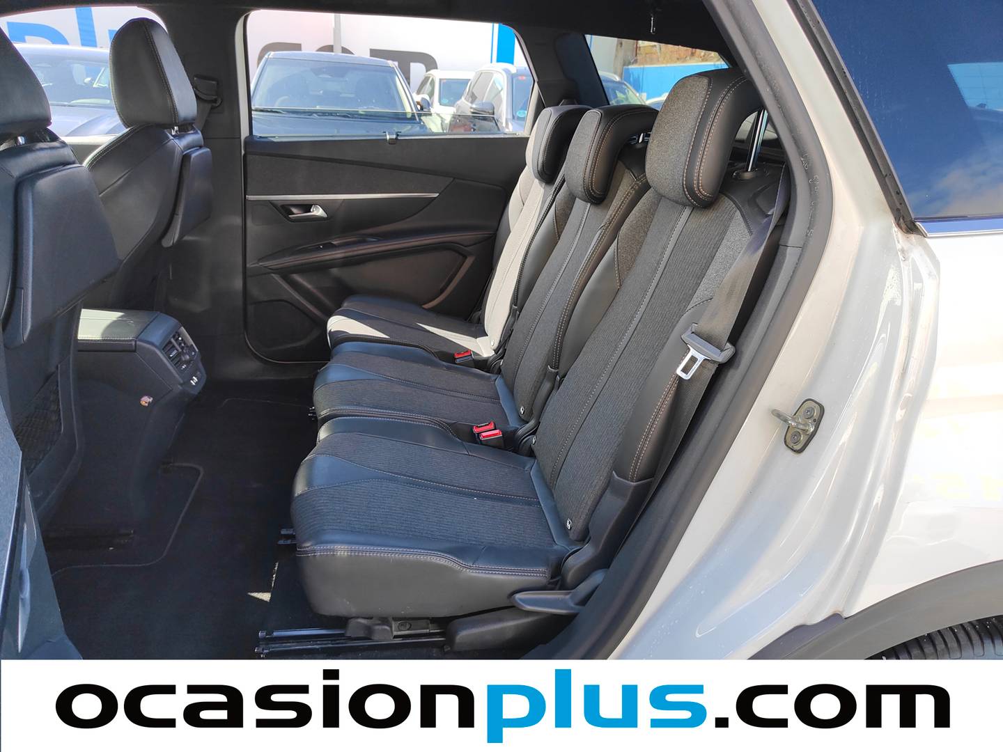 Foto asientos traseros Peugeot 5008 Peugeot 5008 PureTech 130 GT Line (130 CV) 7 Plazas
