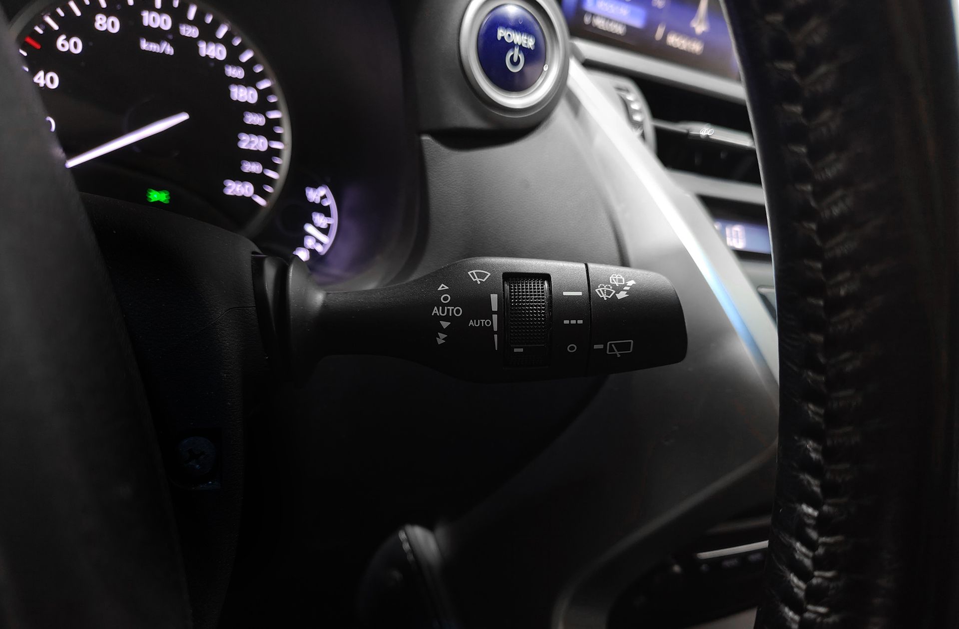 Lexus NX 300h Corporate 2WD Navibox - foto 28