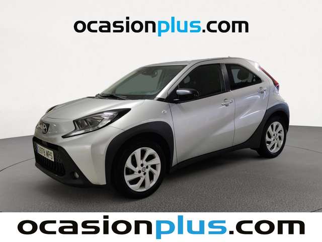 Toyota Aygo X Cross 1.0 VVT-I Play (72 CV) de segunda mano