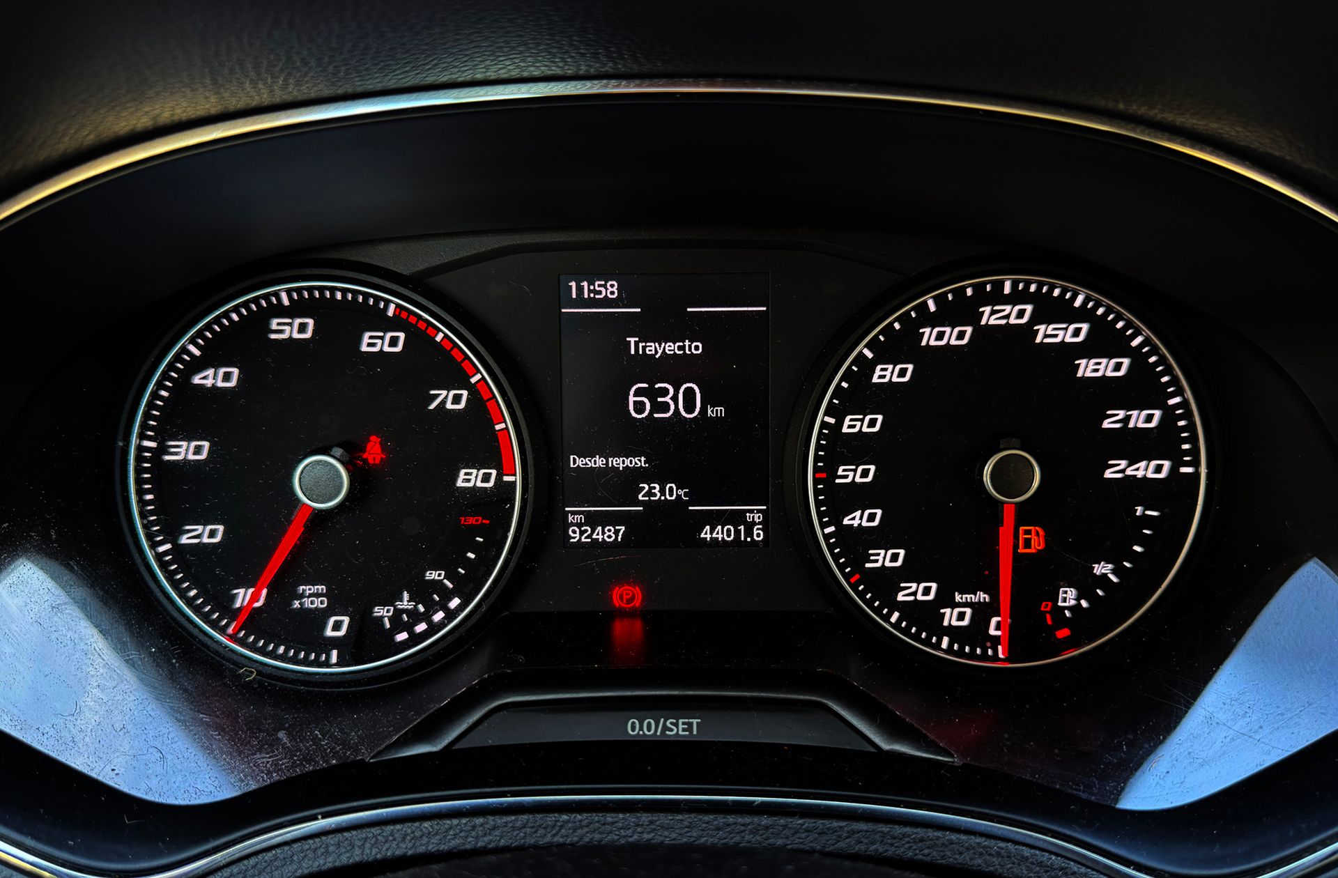 SEAT Arona 1.0 TSI Ecomotive Style - foto 22