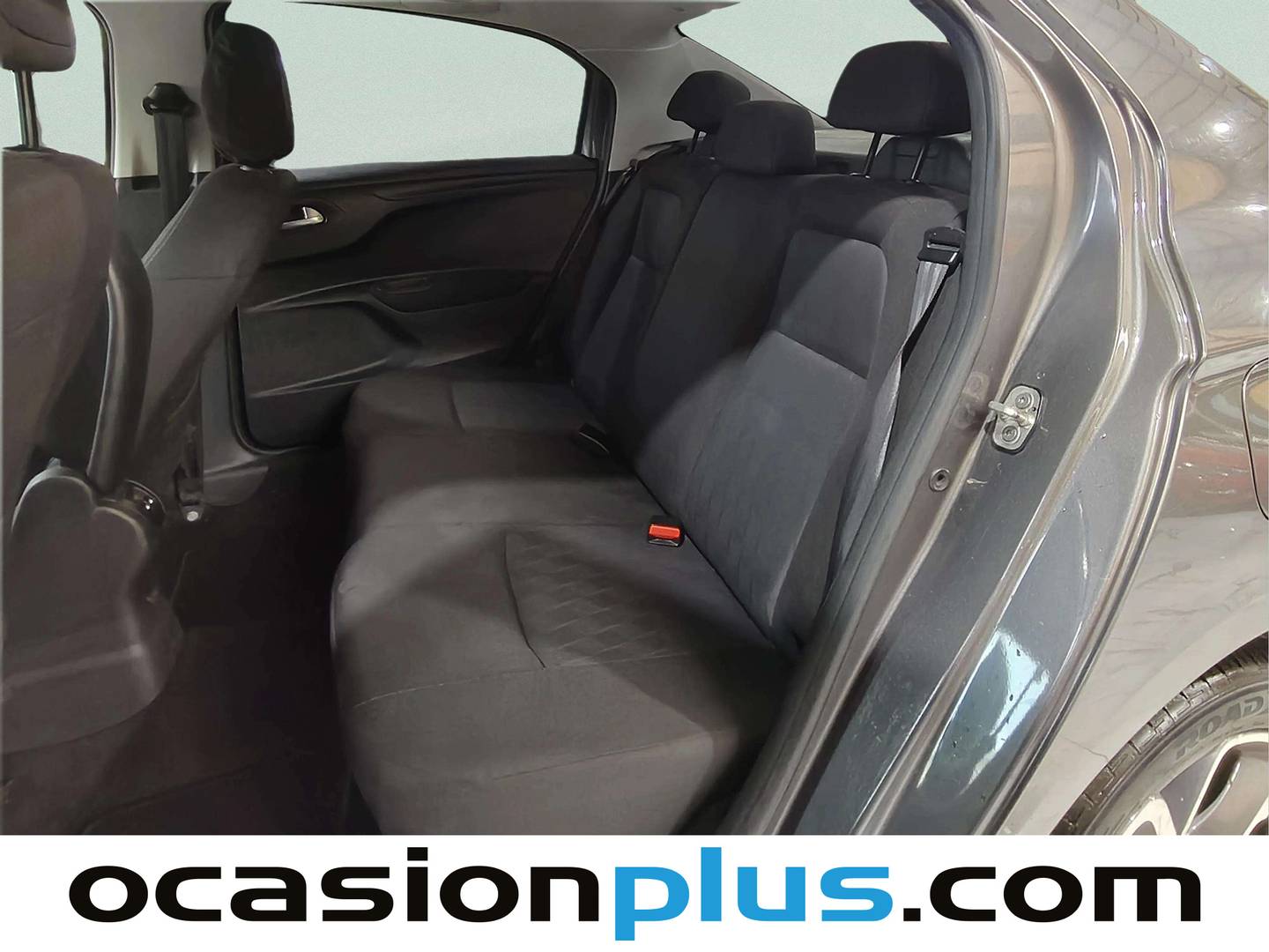 Foto asientos traseros Citroën C-Elysée Citroën C-Elysee PureTech 82 Shine (82 CV)