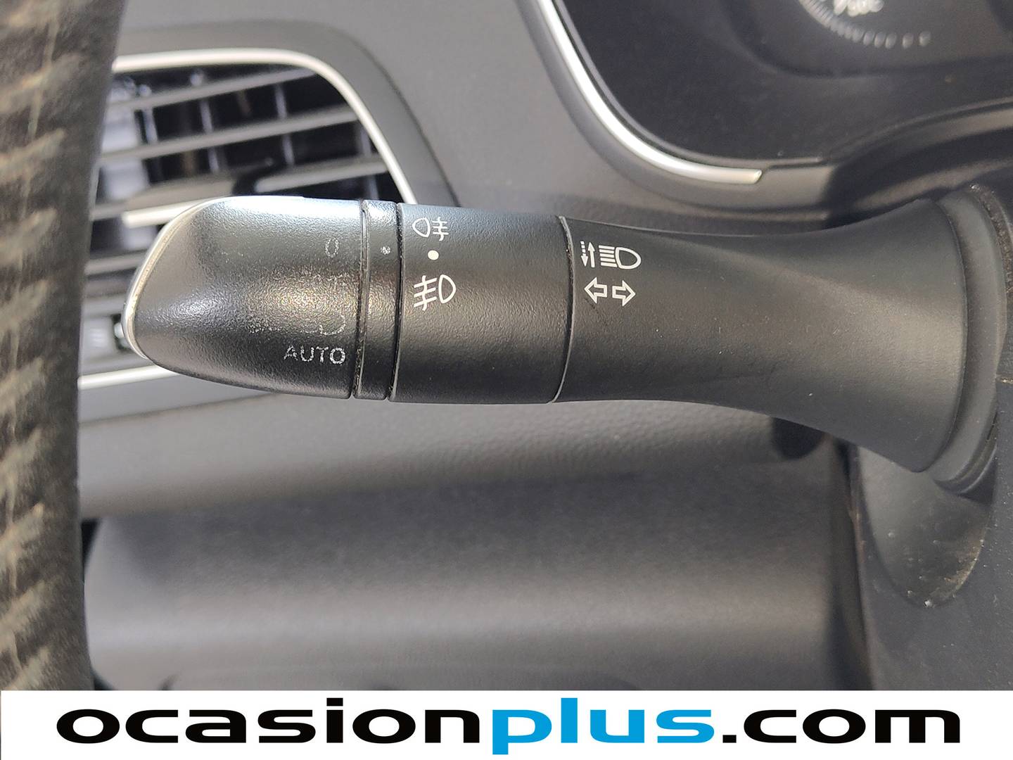 Foto Renault Mégane Renault Megane TECH ROAD Energy TCe (130CV)