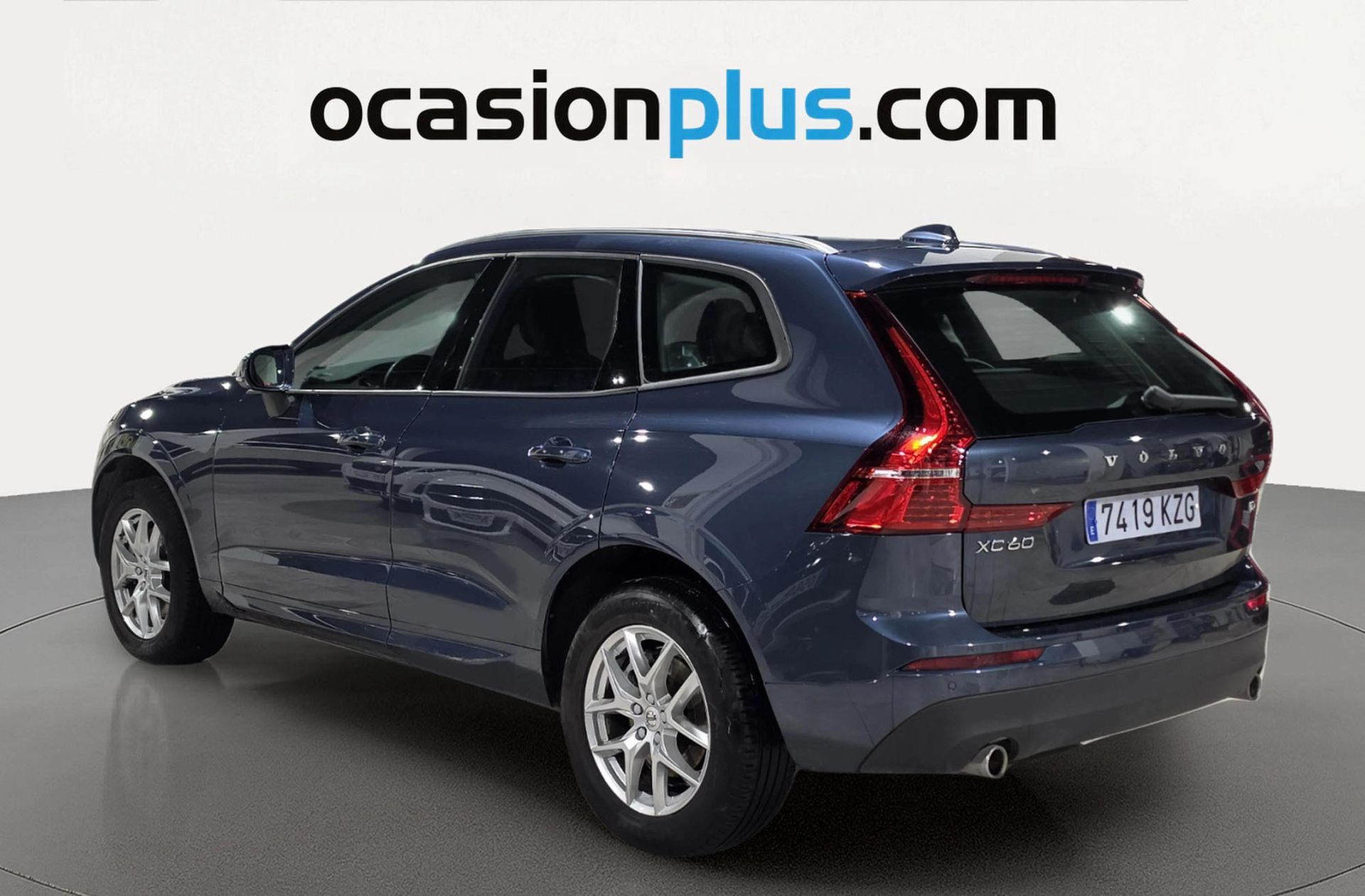 Volvo XC60 T4 Momentum - foto 3