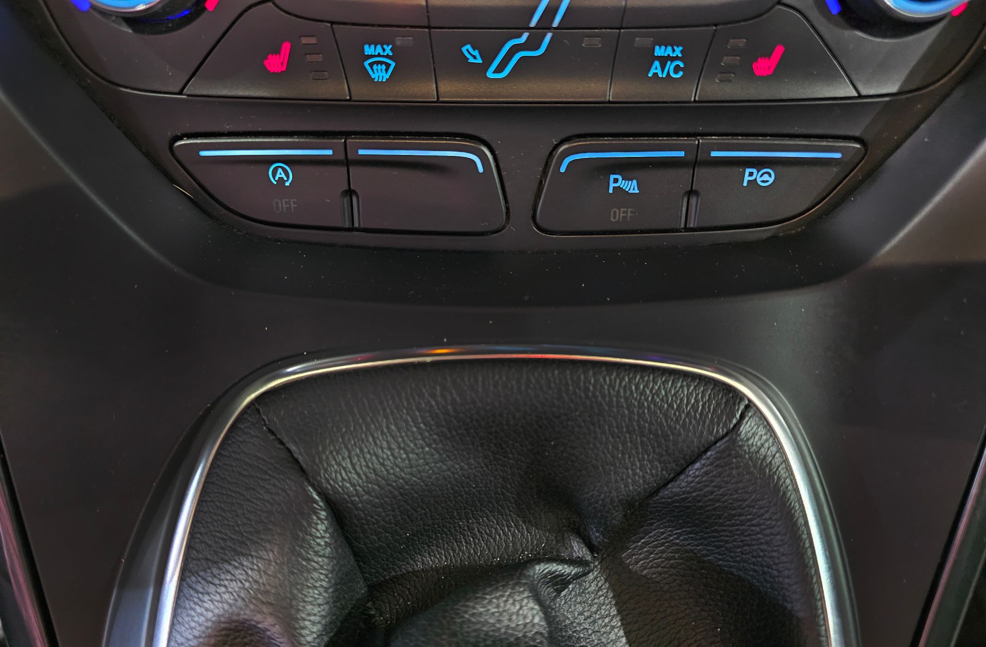 Ford C-Max 1.0 EcoBoost Titanium - foto 12