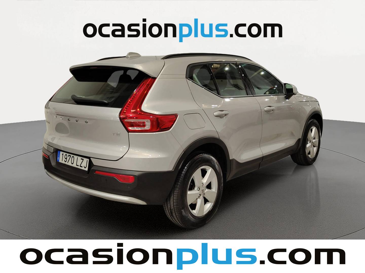 Foto trasera Volvo XC40 Volvo XC40 T2 Essential (129 CV) derecha