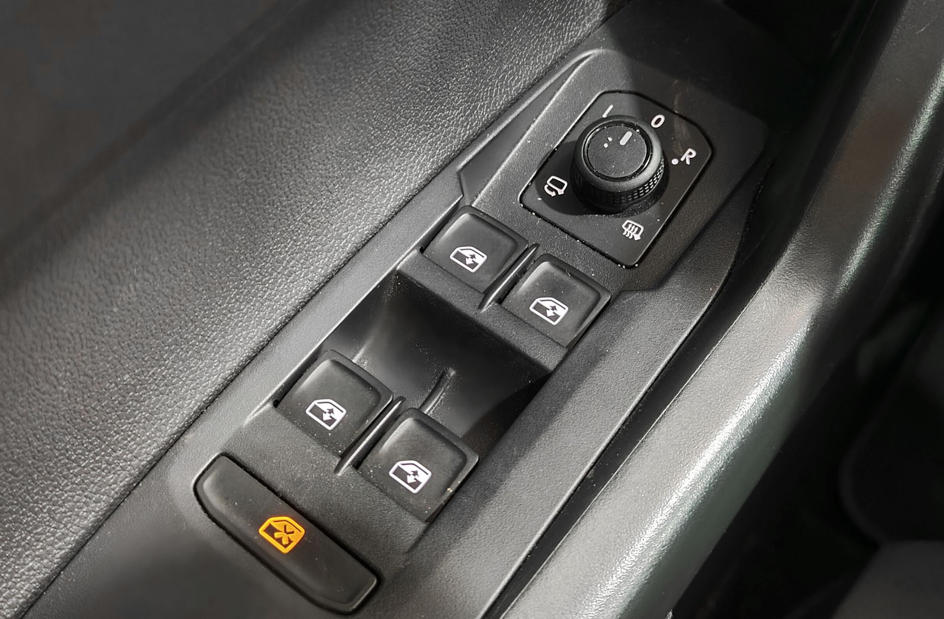 Volkswagen Taigo ``más`` 1.0 TSI DSG - foto 38