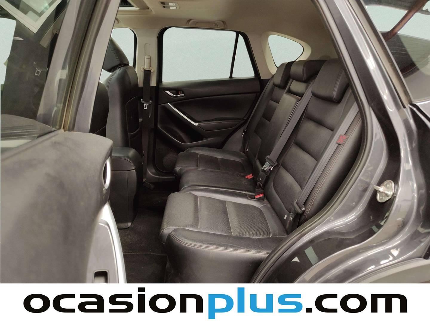 Foto asientos traseros Mazda CX-5 Mazda CX-5 2.2 DE Luxury 4WD AT (175 CV)