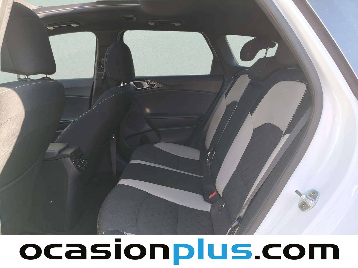 Foto asientos traseros KIA Ceed Tourer KIA Ceed Tourer 1.0 T-GDi GT Line  (120 CV)