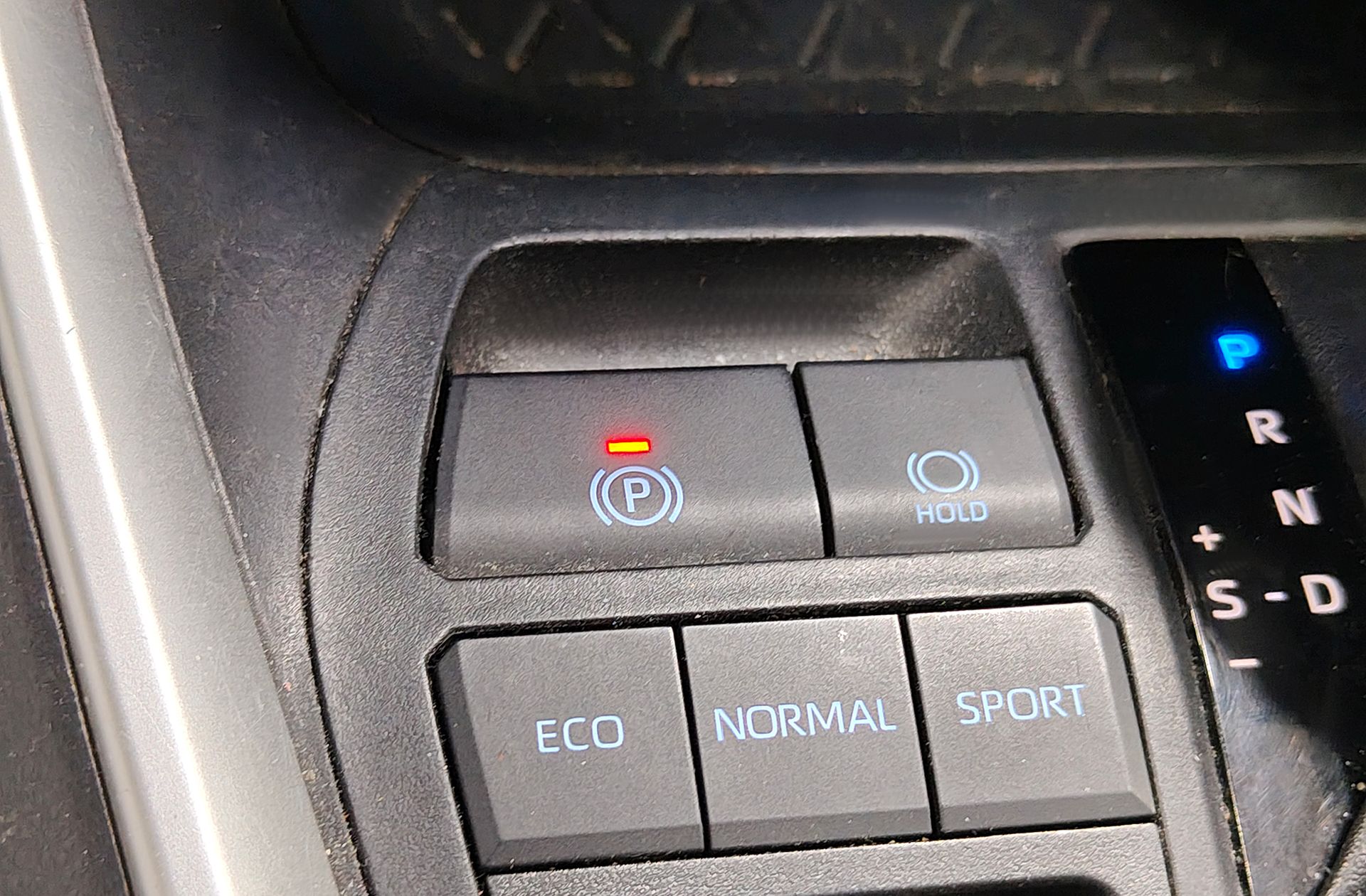 Toyota RAV4 2.5 hybrid 220H Style e-CVT - foto 29