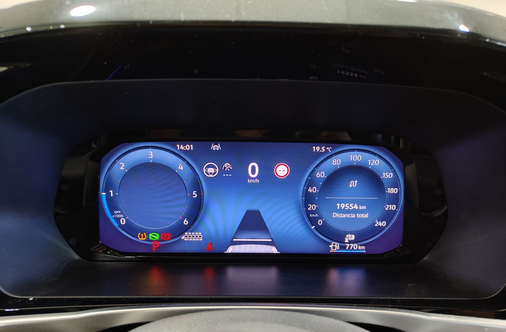 Ford Grand Tourneo Connect 2.0 EcoBlue Titanium 7 plazas - foto 25