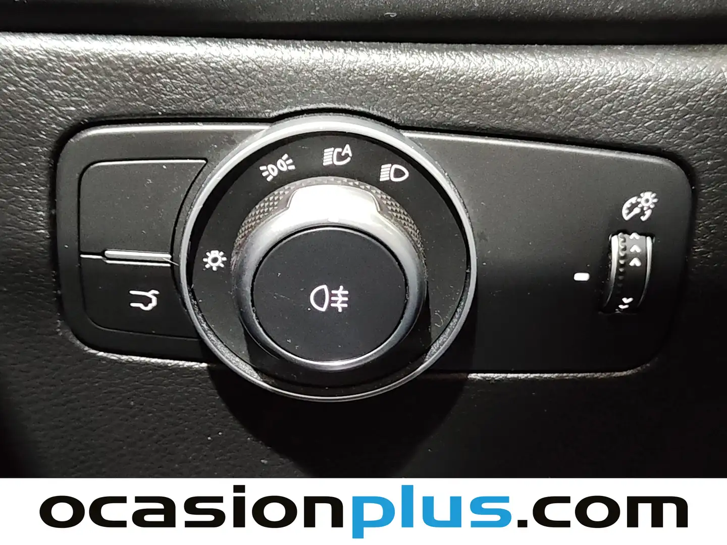 Foto Alfa Romeo Tonale Alfa Romeo Tonale 1.5 MHEV Speciale FWD Auto (130 CV)