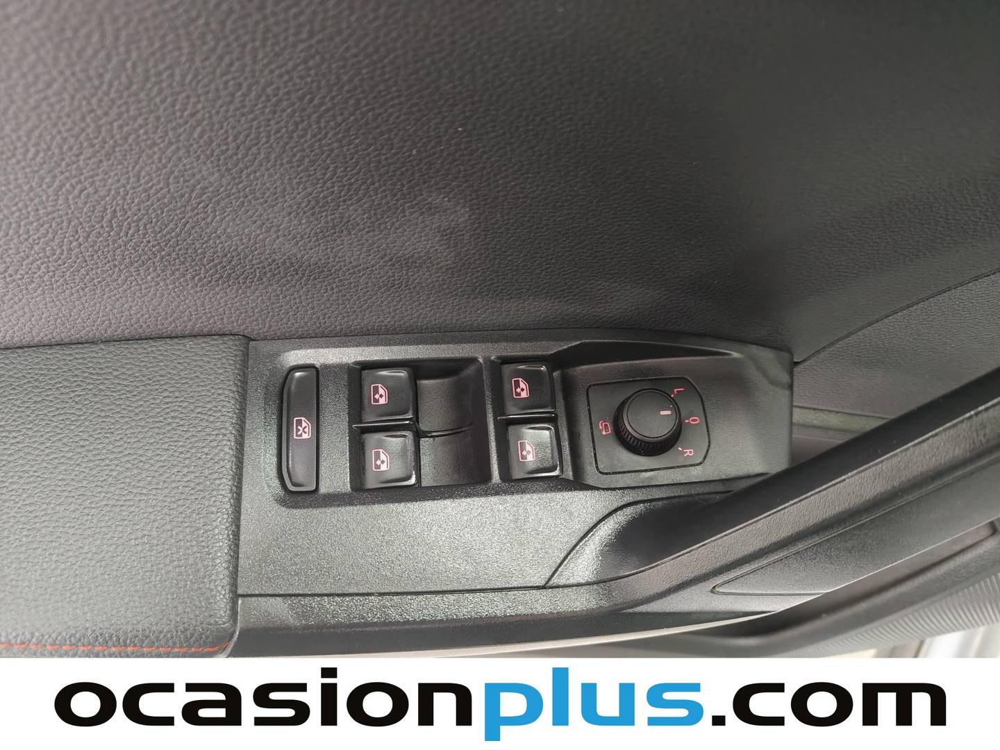 Foto Seat Arona SEAT Arona 1.5 TSI FR XL DSG  (150 CV)