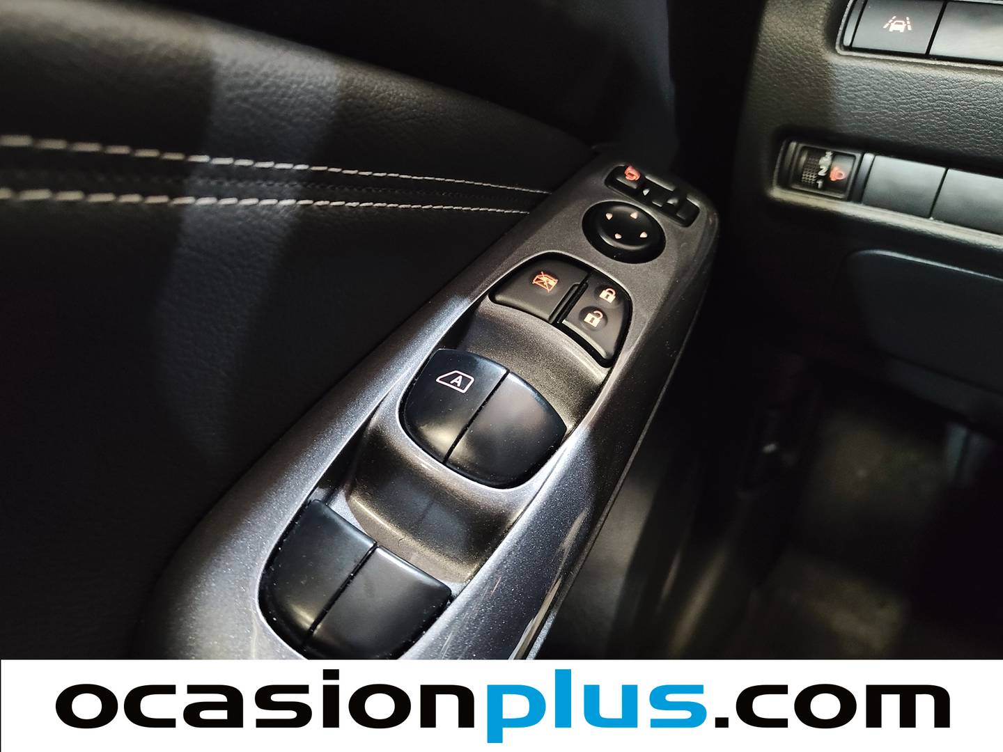 Nissan JUKE Nissan Juke Hybrid N-Design Black Auto (143 CV) 2024