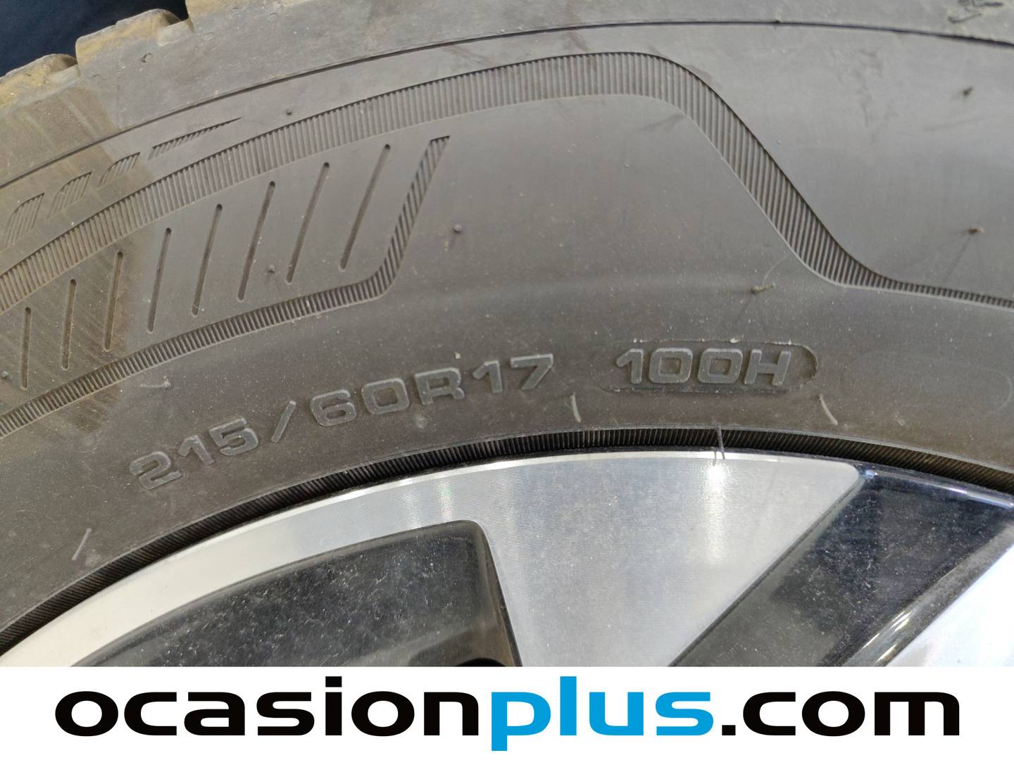 Foto Peugeot 2008 Peugeot 2008 Allure Hybrid eDCS6  (136 CV)