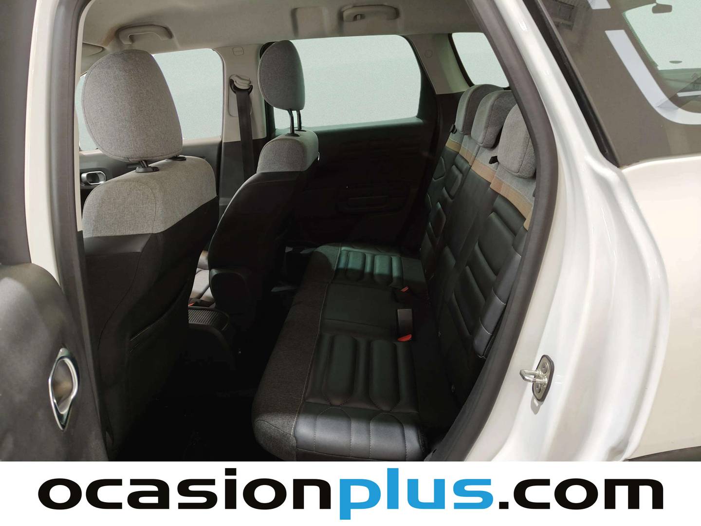 Foto asientos traseros Citroën C3 Aircross Citroen C3 Aircross PureTech 130 S&S Shine EAT6 (131 CV)