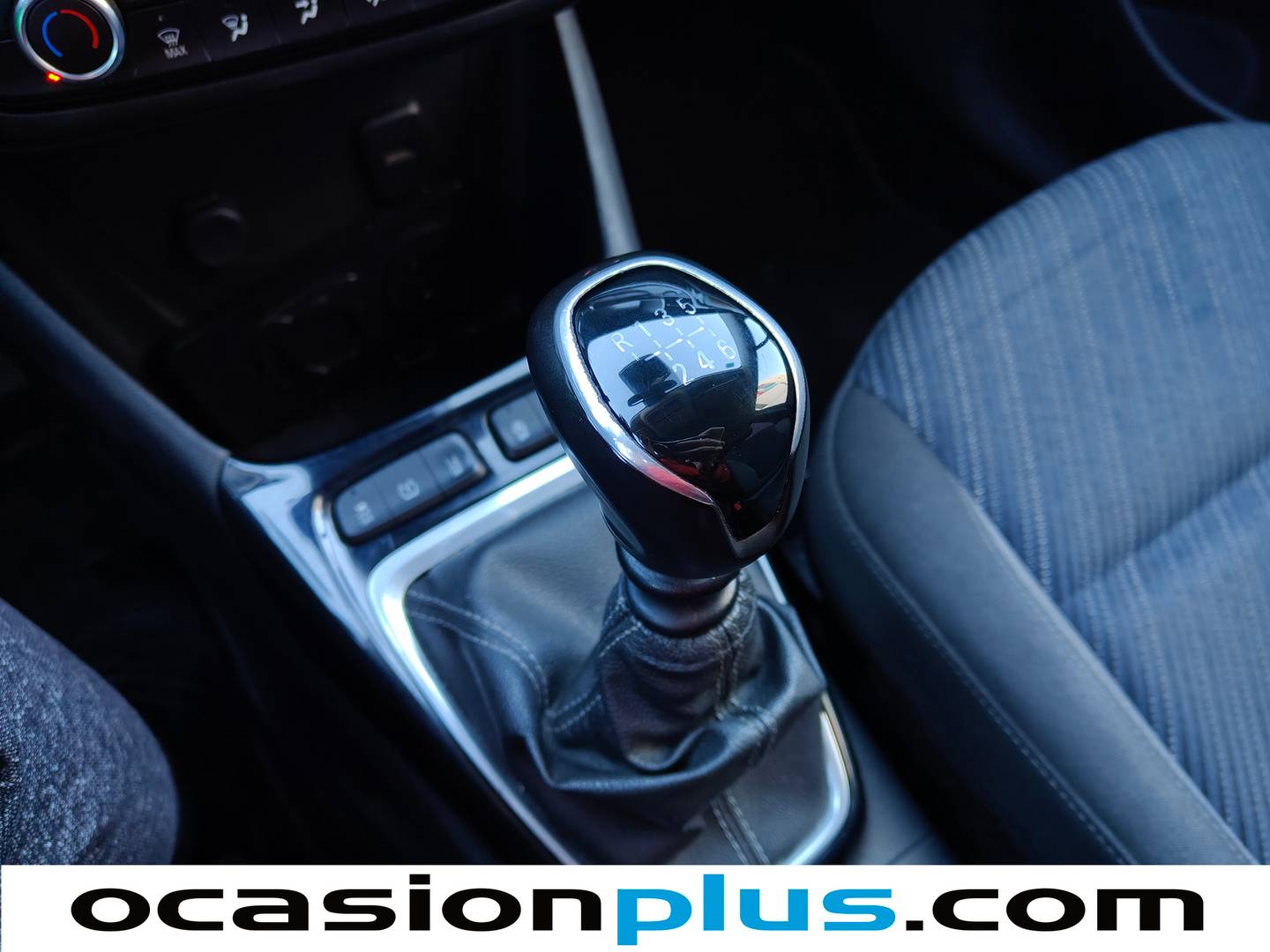 Opel Crossland X Opel Crossland X 1.2 S&S Design Line 120 Aniversario (110 CV) de segunda mano