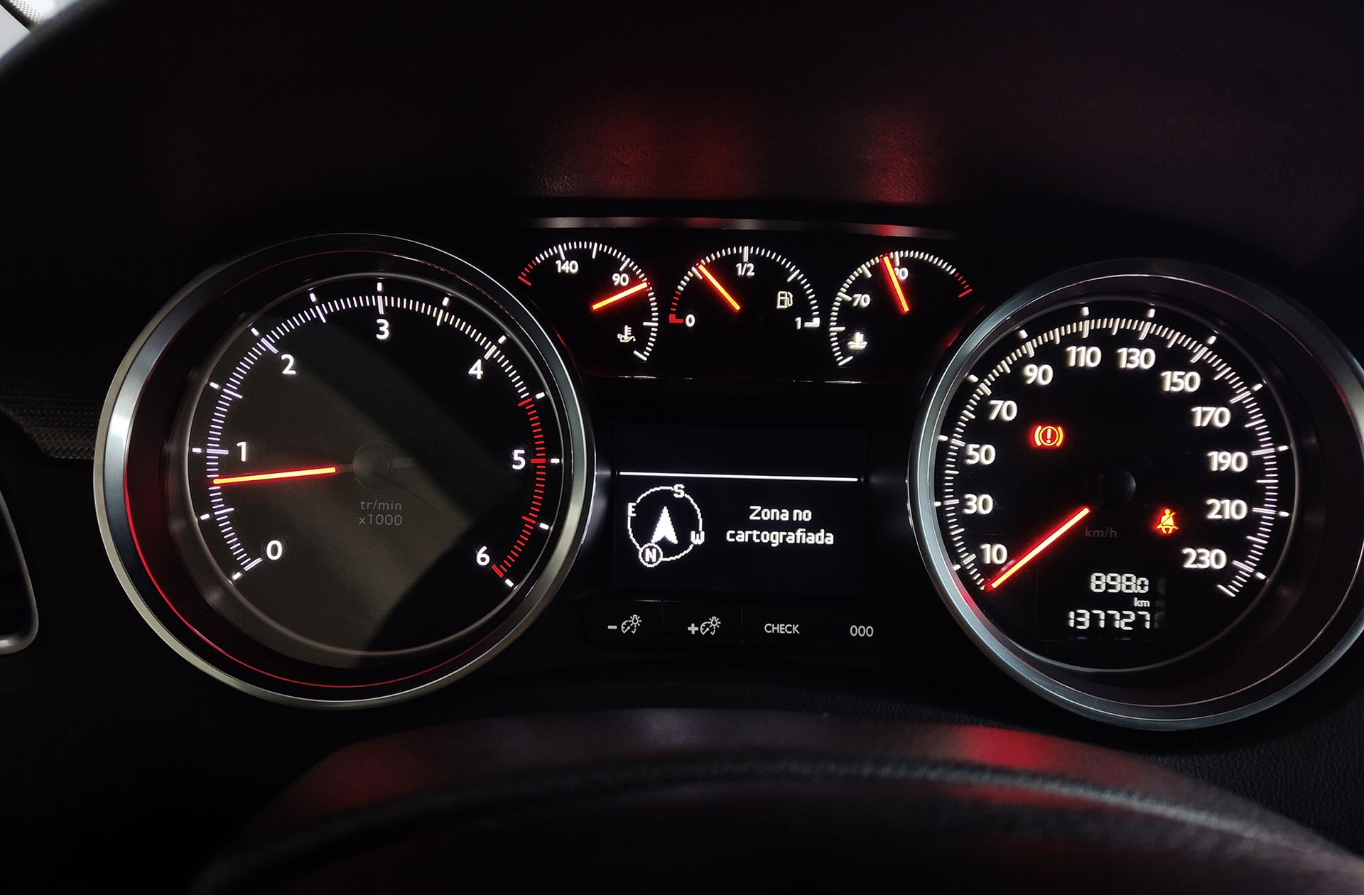 Peugeot 508 SW 2.0 BlueHDi Active - foto 25