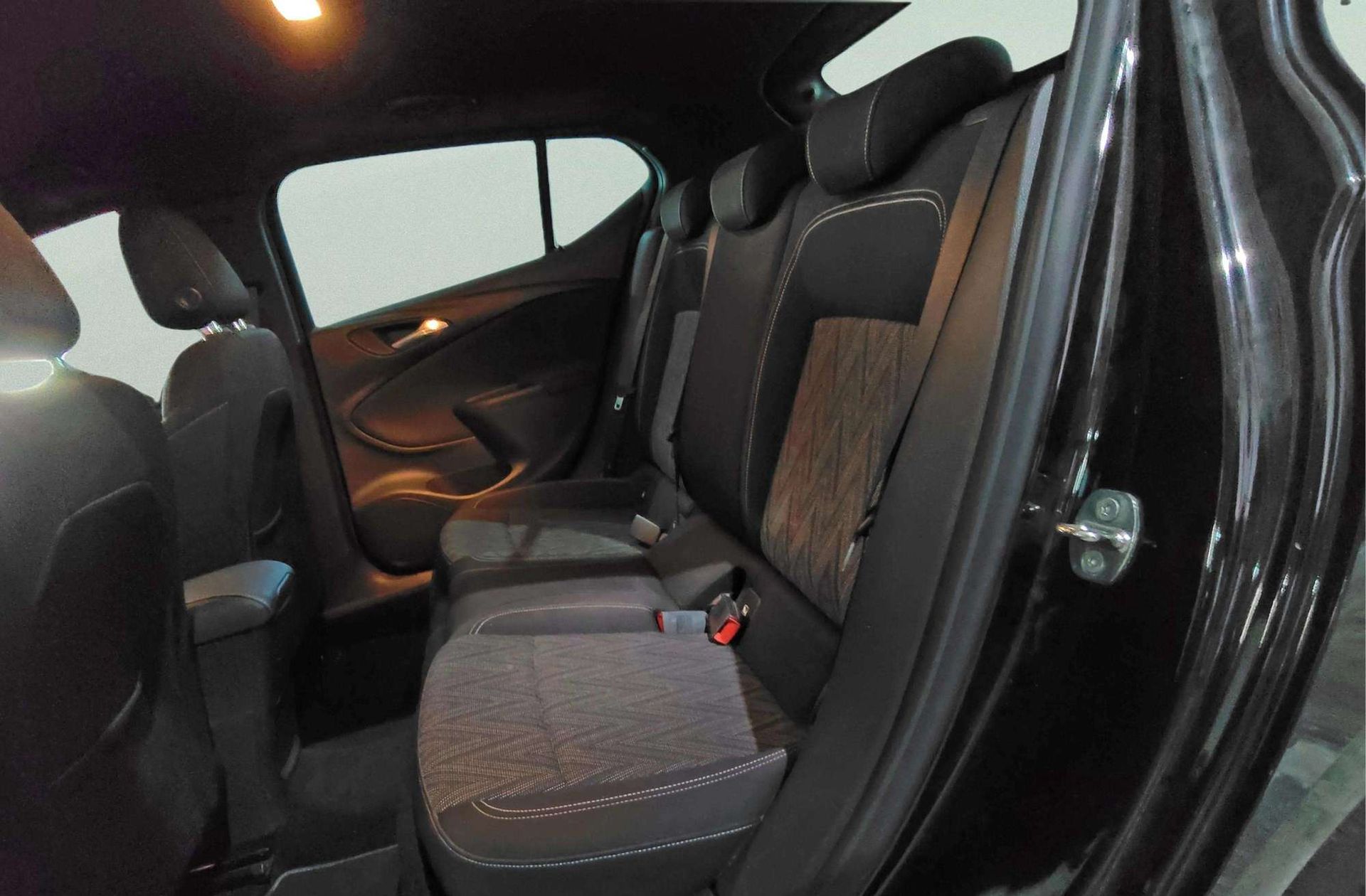 Opel Astra 1.2 Turbo SHL 2020 - foto 14